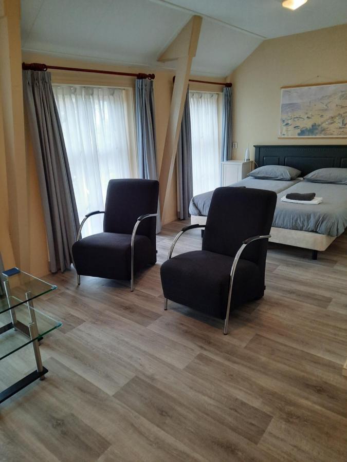 Logement 'De Witte Klok' Oude Bildtzijl Dış mekan fotoğraf