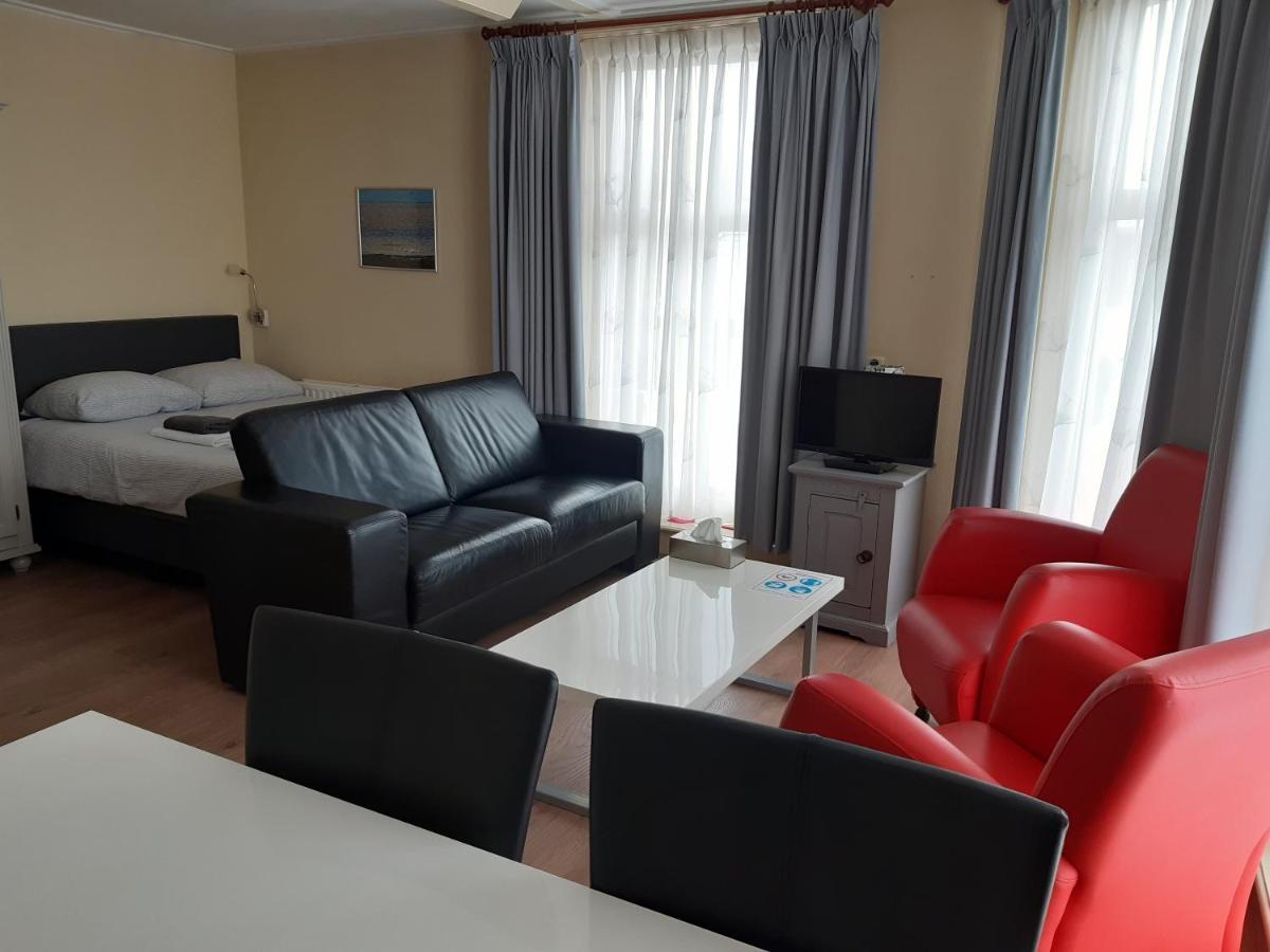 Logement 'De Witte Klok' Oude Bildtzijl Dış mekan fotoğraf